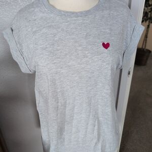 Size Large Gray Women's Shirt with Red Heart Accent